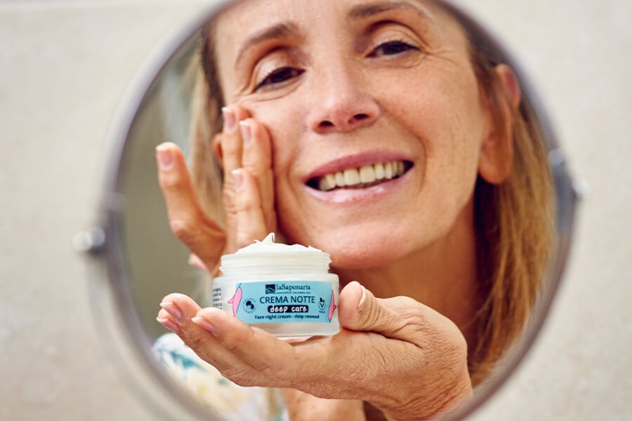 Le migliori creme viso antiage in base all'età e al tipo di pelle