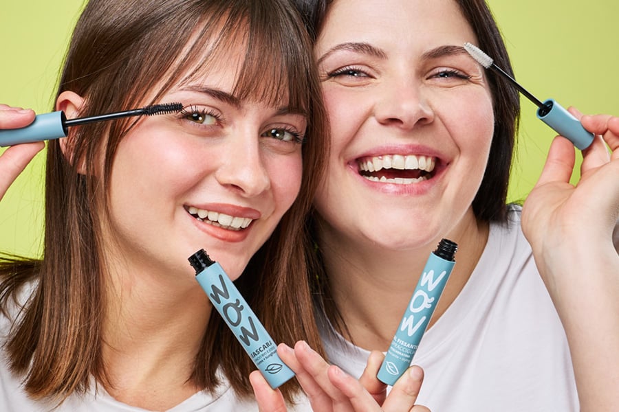 Truccarsi e prendersi cura della pelle: il make up con ingredienti naturali che fa bene alla pelle